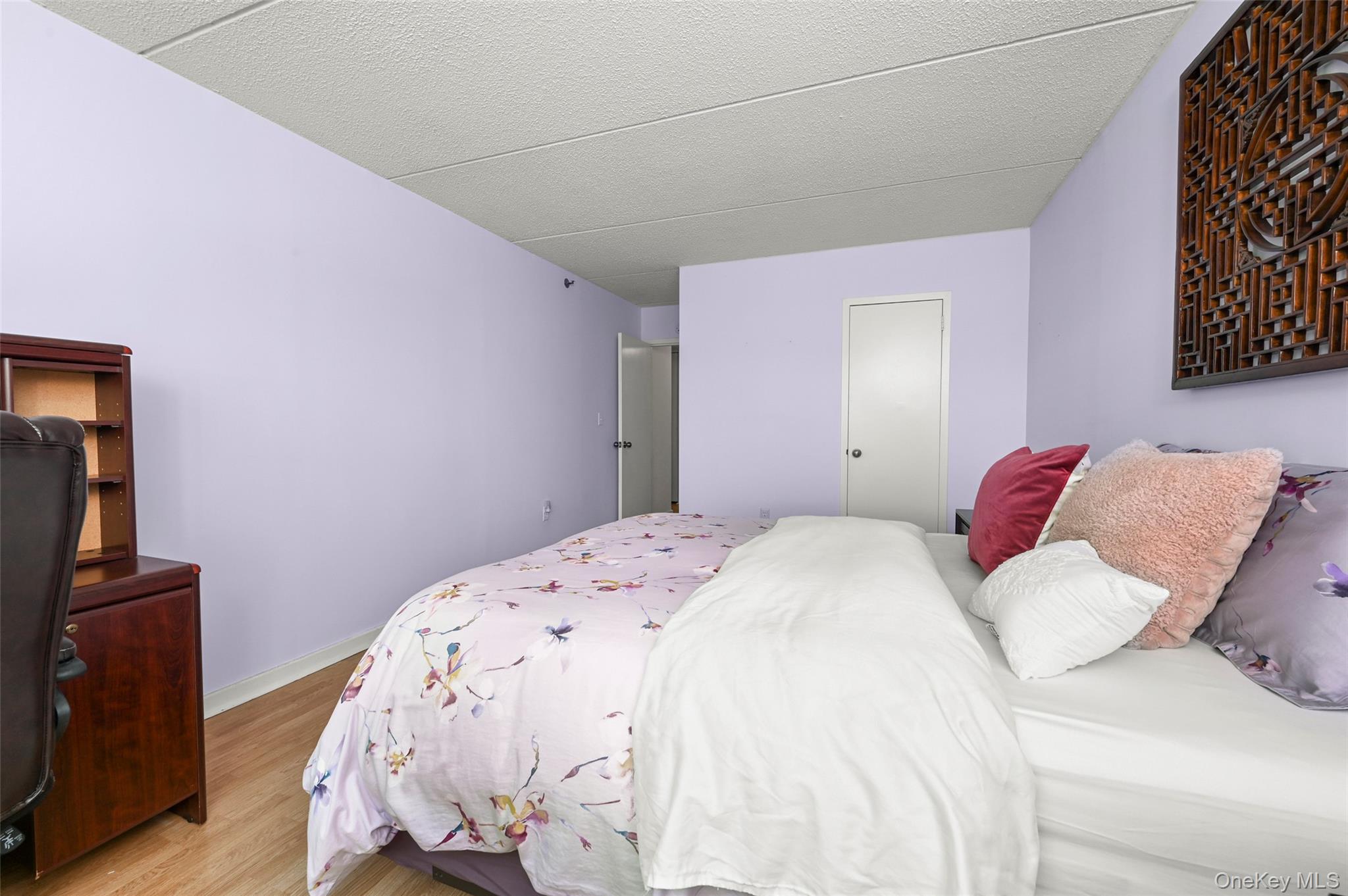680 W Boston Post Road 3a Property Photo 18