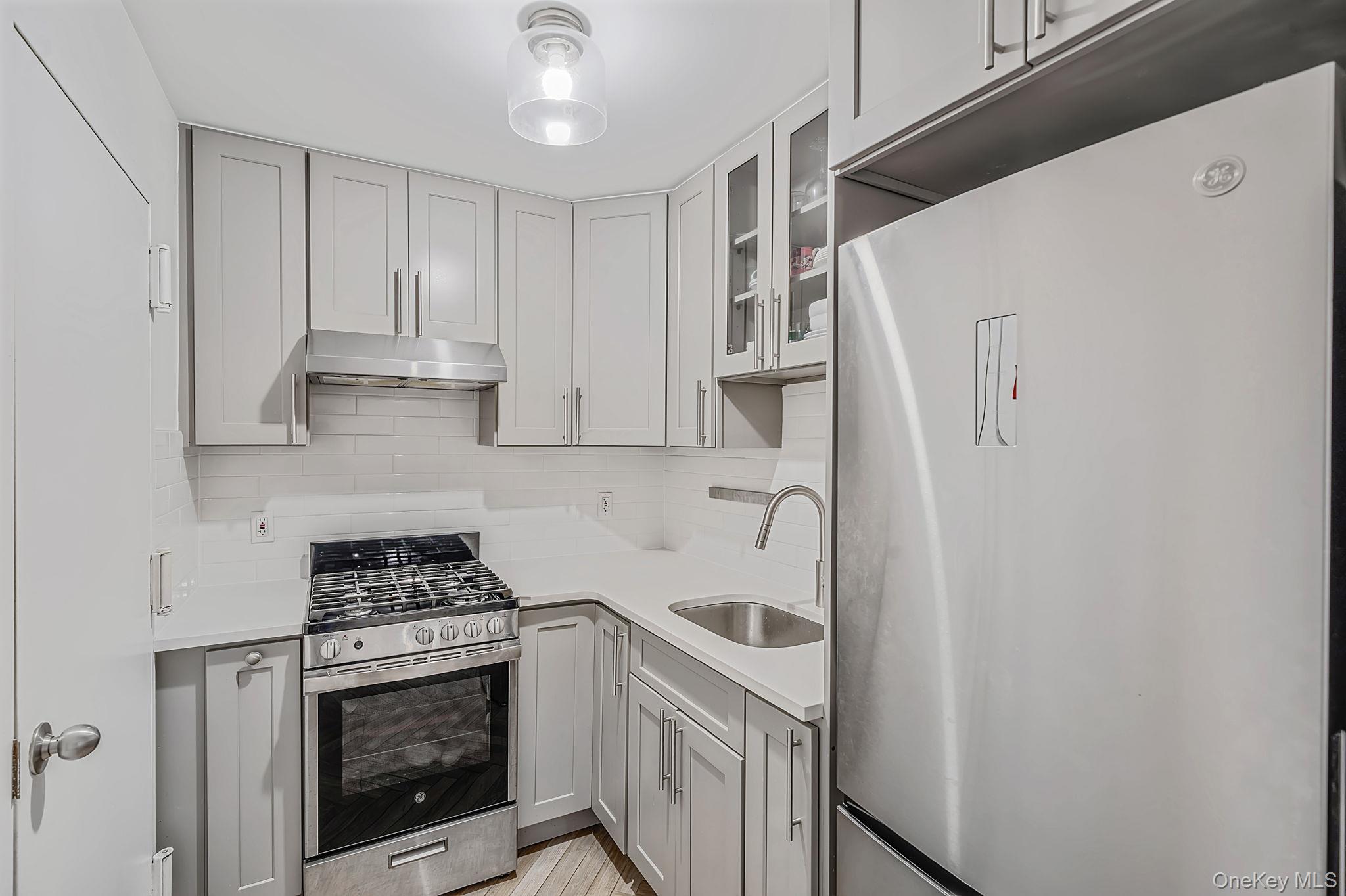 14024 31st Drive 4c Property Photo 4