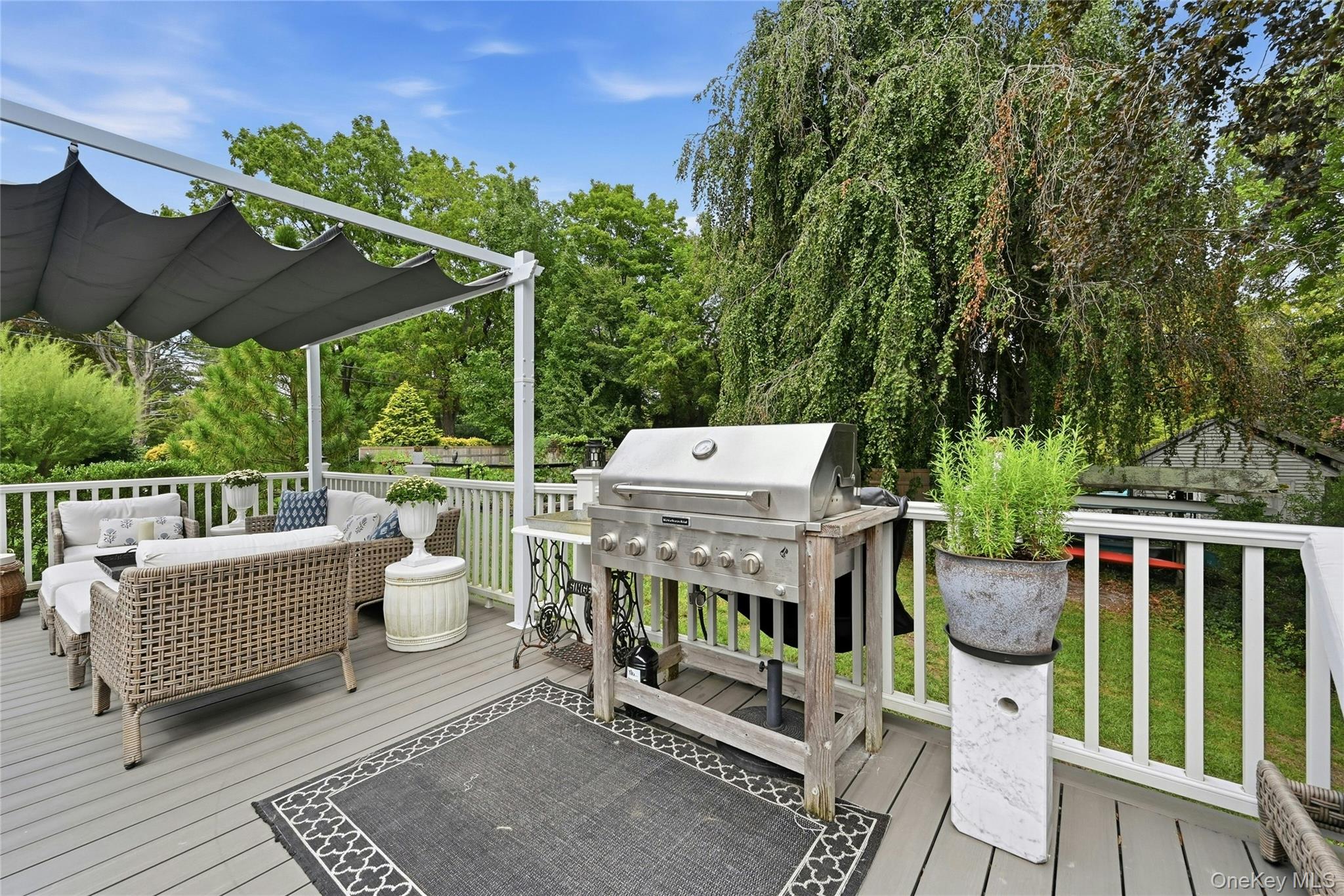 34 Locust Lane Property Photo 8