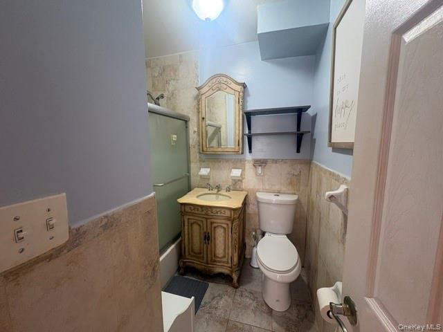 4 E 54th Street 2g Property Photo 10
