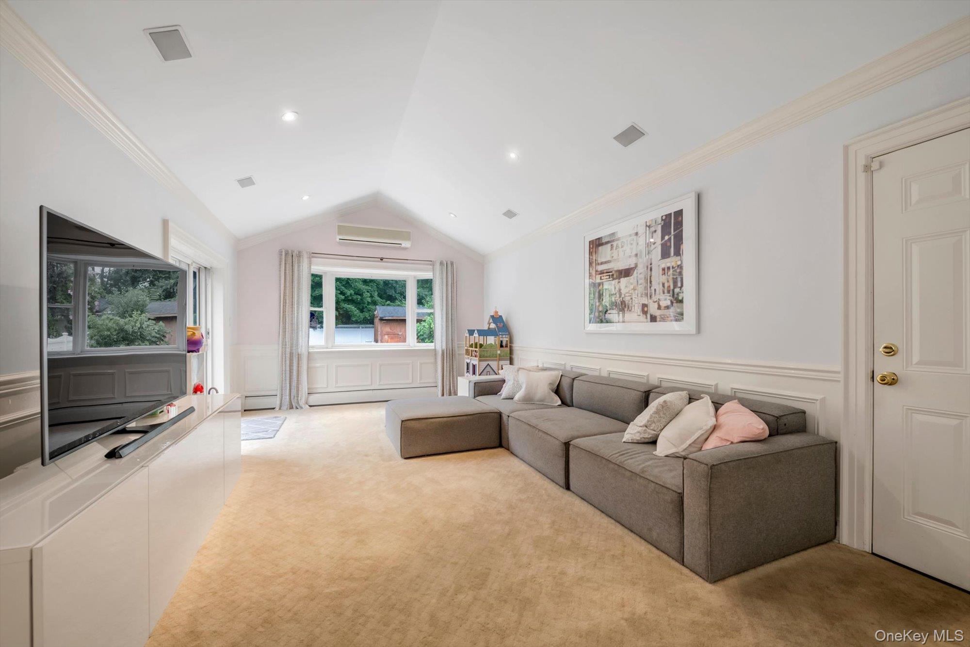 153 Powerhouse Road Property Photo 6