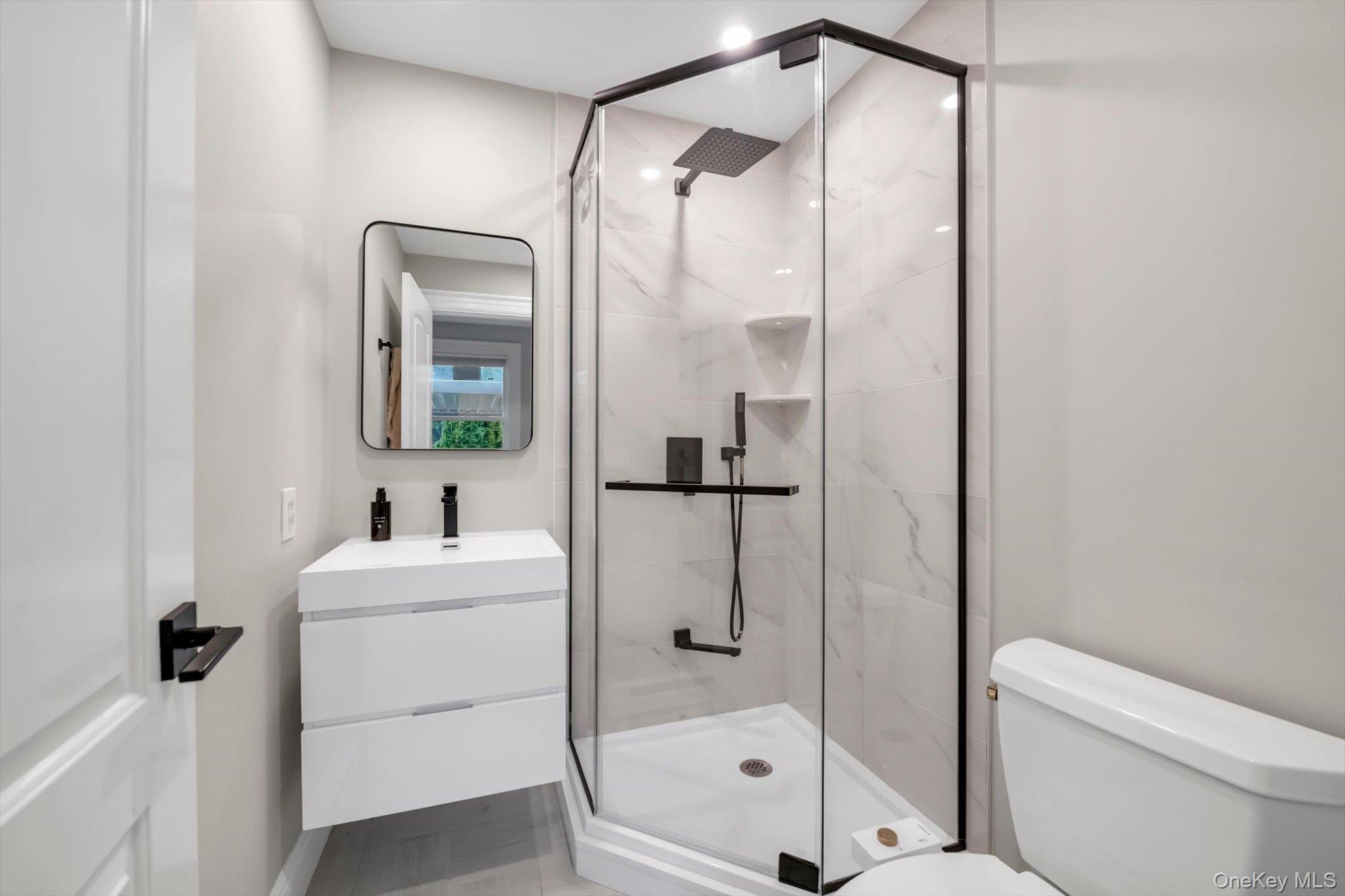 153 Powerhouse Road Property Photo 8