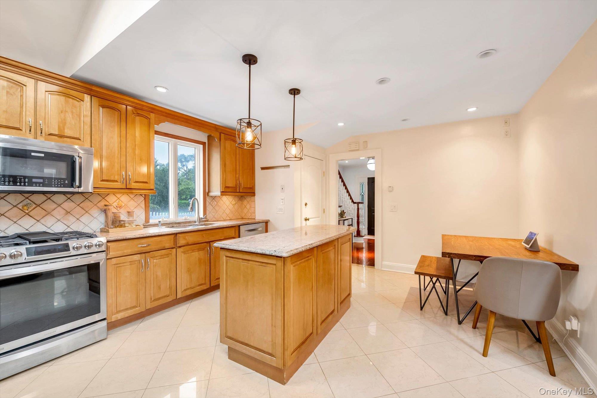153 Powerhouse Road Property Photo 9