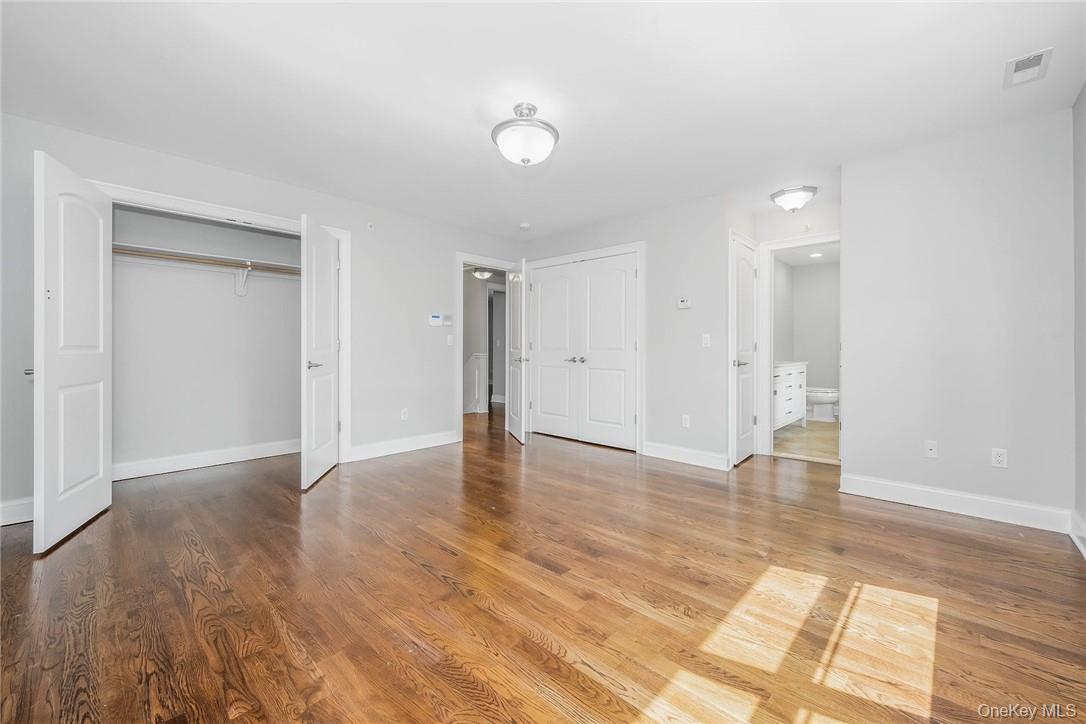 114 Lincoln Avenue Property Photo 21