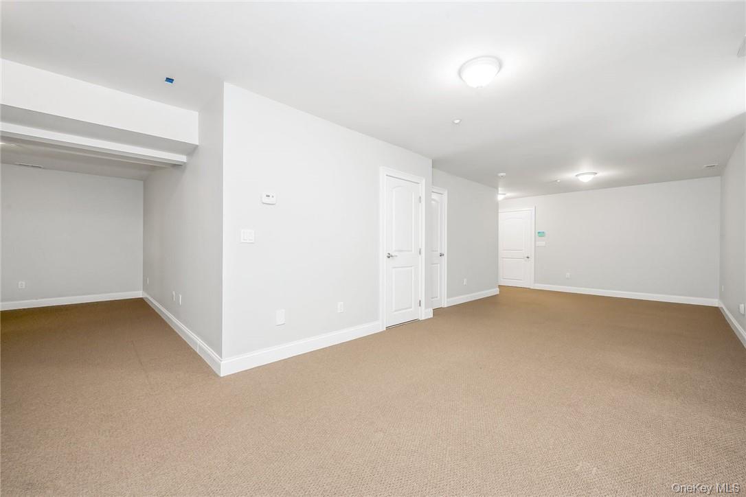 114 Lincoln Avenue Property Photo 31