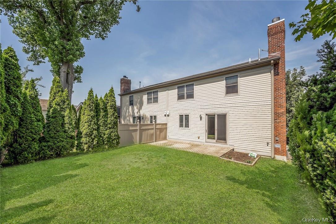 114 Lincoln Avenue Property Photo 32