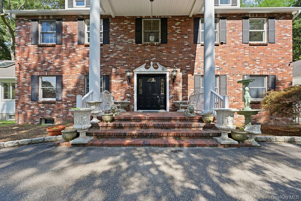 48 Private Road Property Photo 2