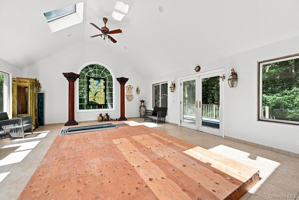 48 Private Road Property Photo 24