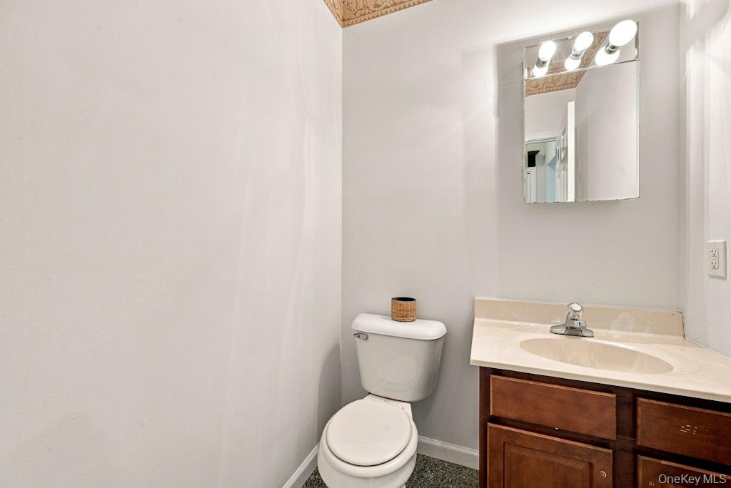48 Private Road Property Photo 28