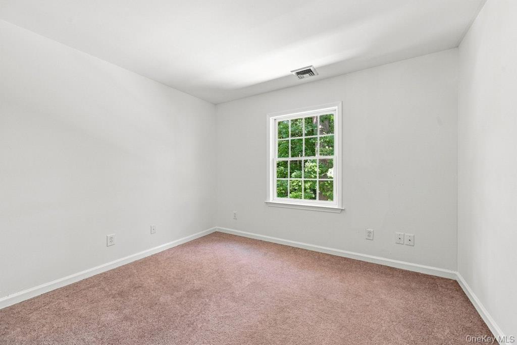 48 Private Road Property Photo 34