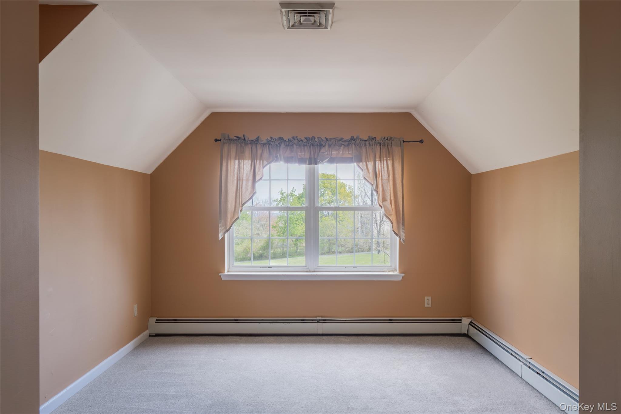 12 Ridgeview Lane Property Photo 16