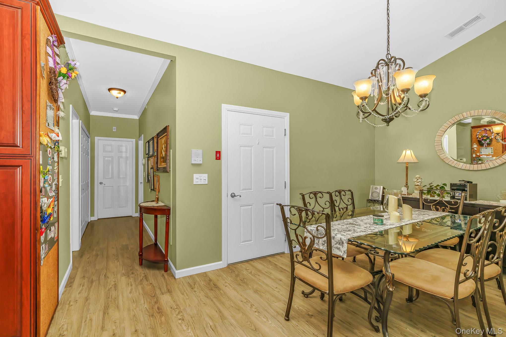 30 Sarah Court Property Photo 14
