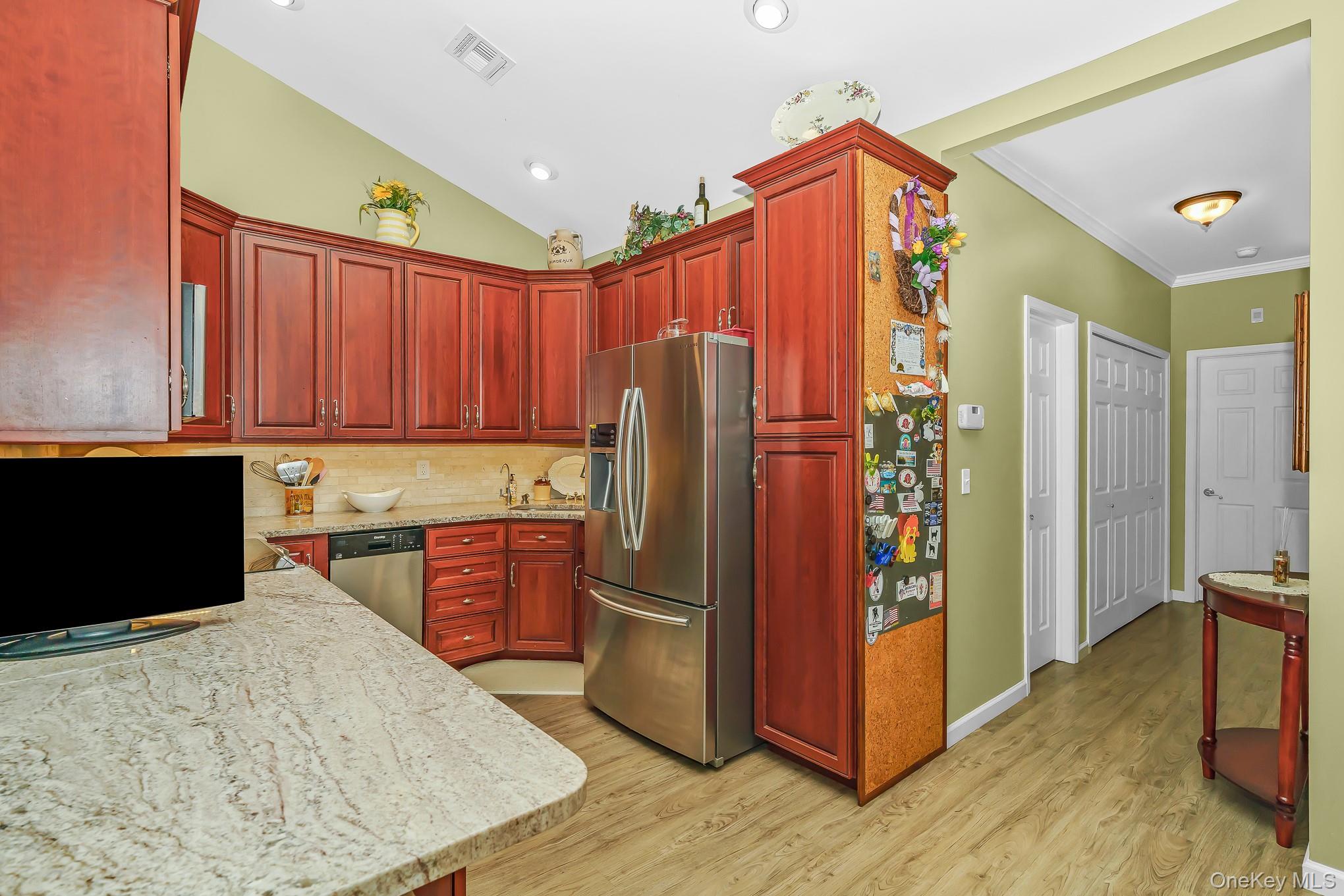 30 Sarah Court Property Photo 22