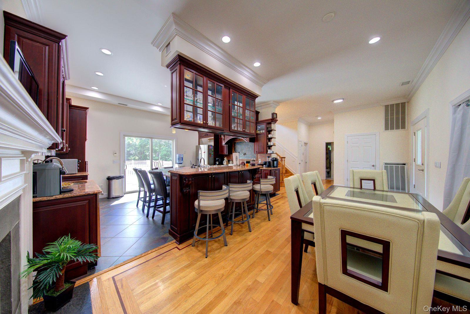 97 Chestnut Street Property Photo 6