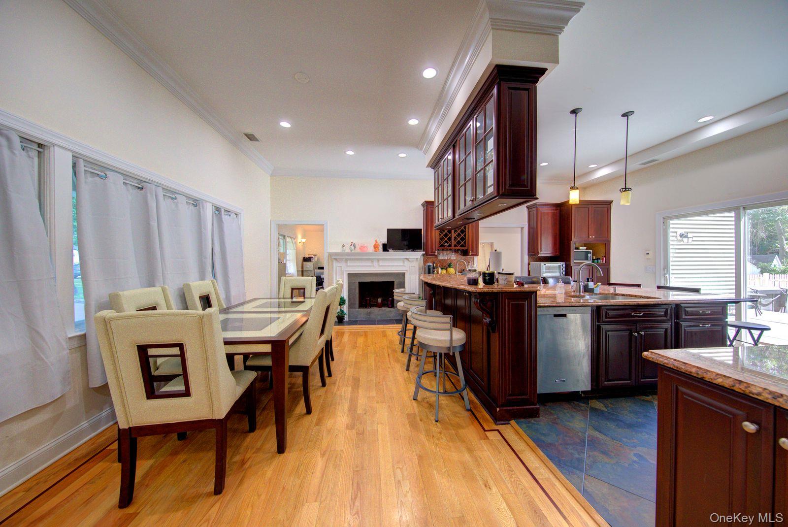 97 Chestnut Street Property Photo 7