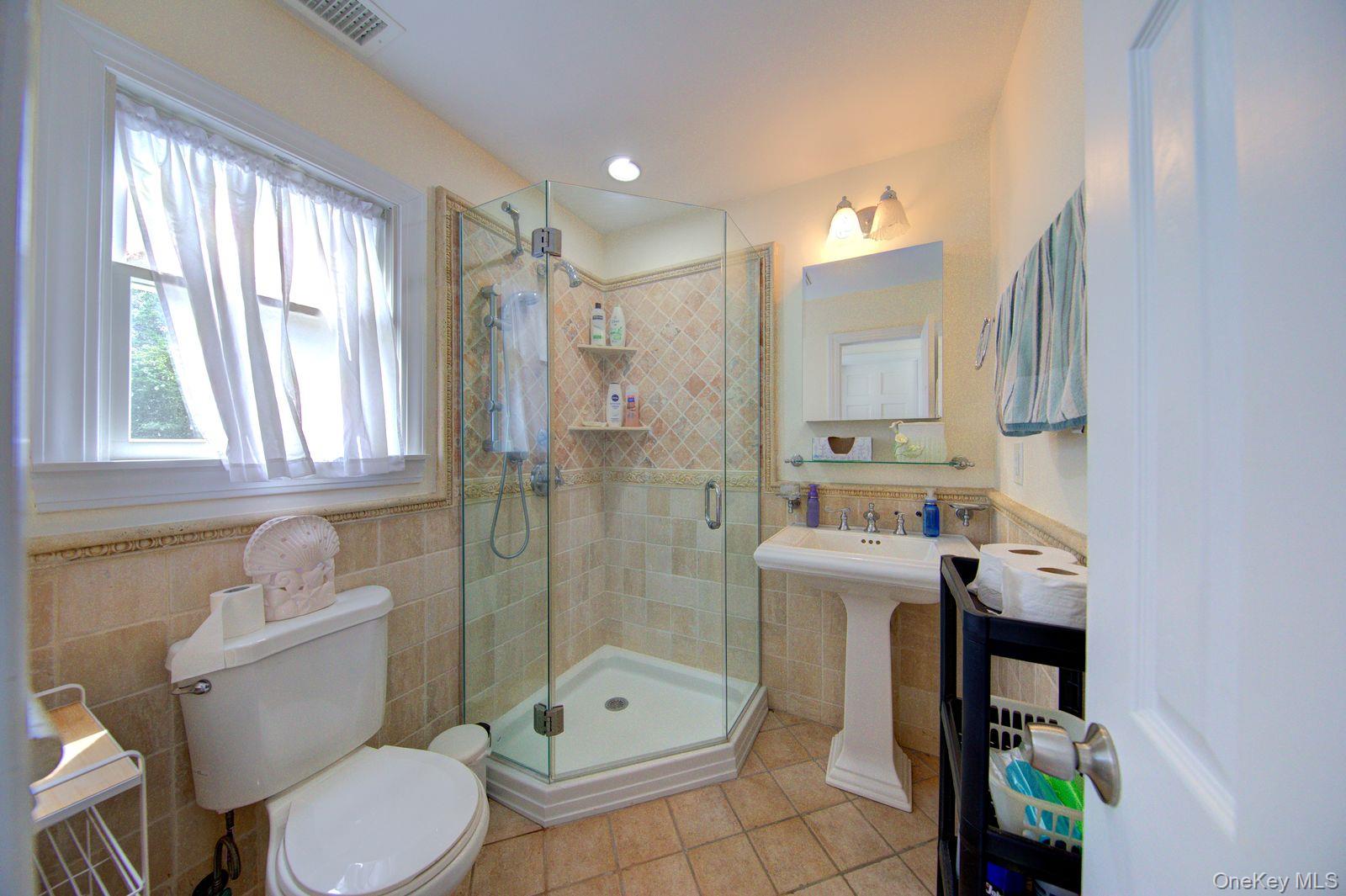 97 Chestnut Street Property Photo 11