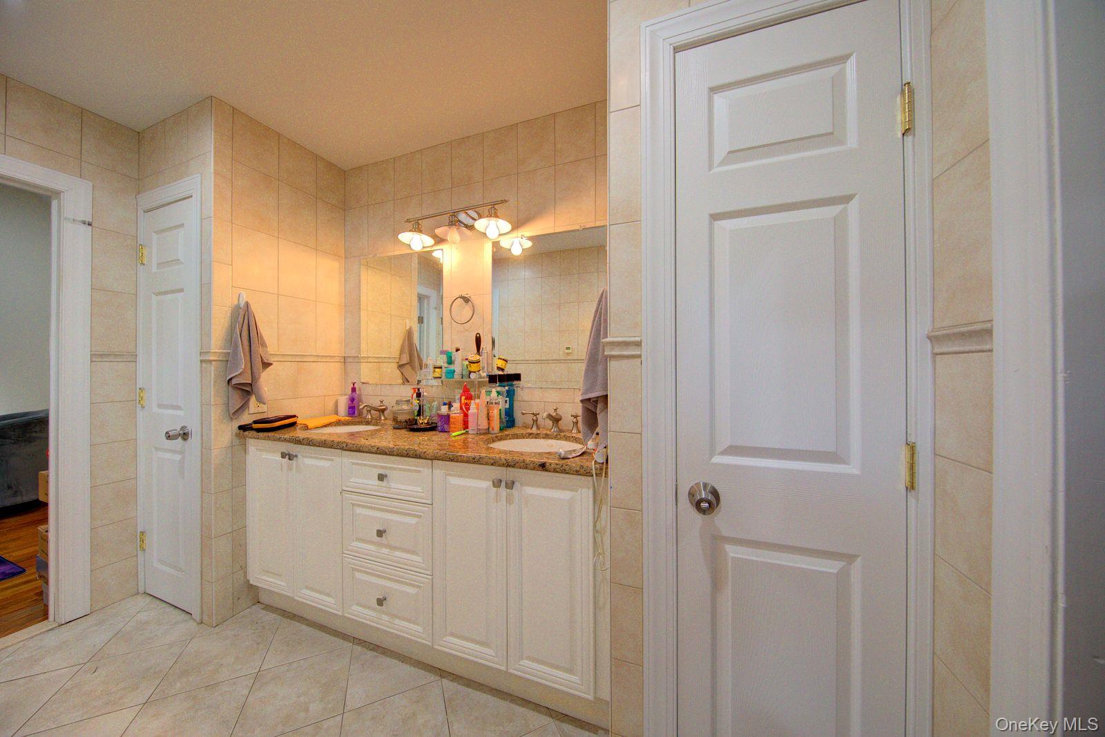 97 Chestnut Street Property Photo 20