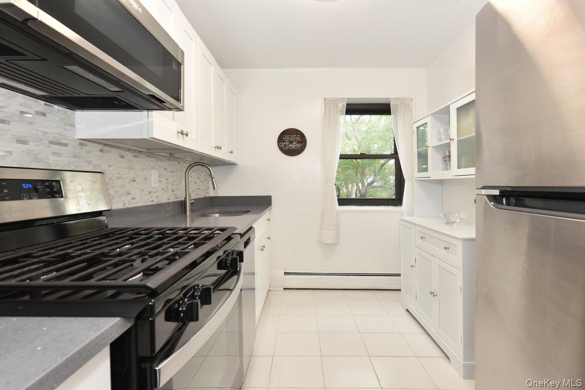 100 Clinton Avenue 4n Property Photo 10
