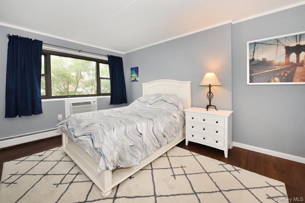 100 Clinton Avenue 4n Property Photo 12