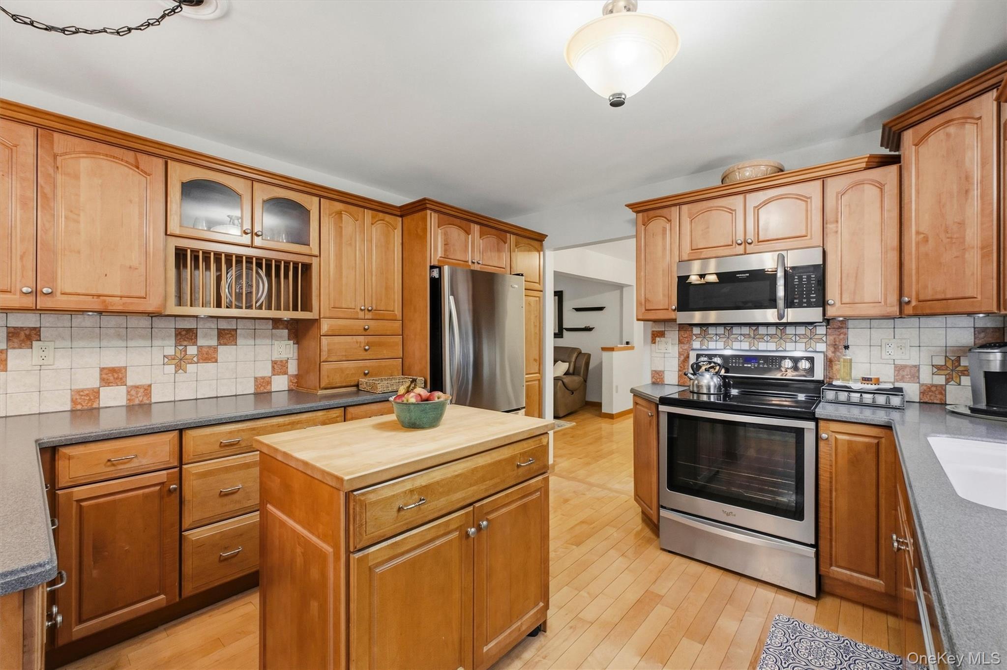 413 Sepasco Center Street Property Photo 16