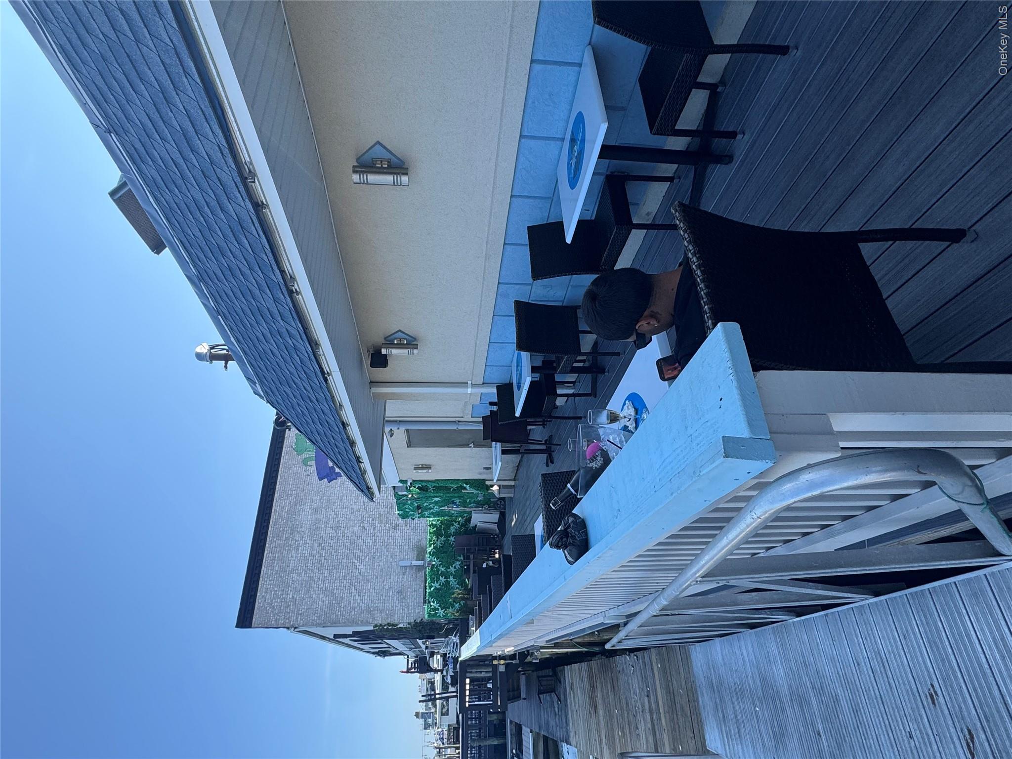 281 Woodcleft Avenue 2 Property Photo 4
