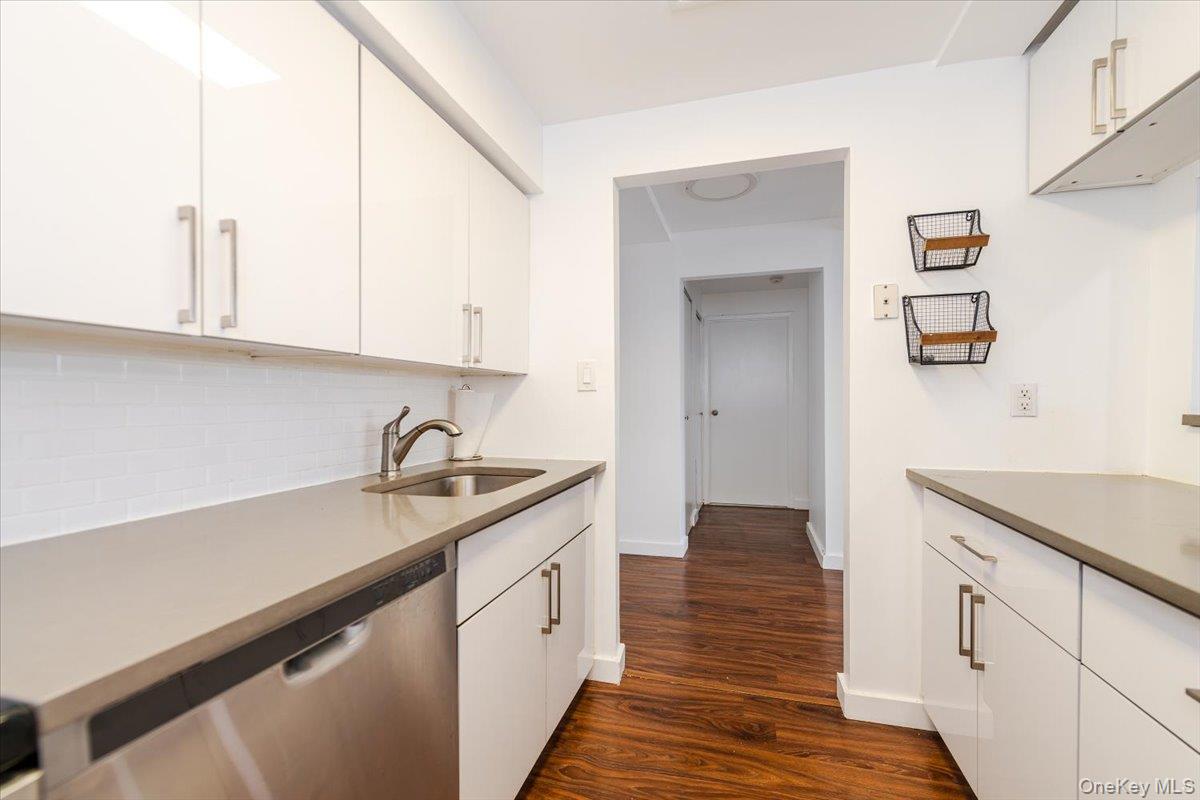 235 W Park Avenue 205 Property Photo 8