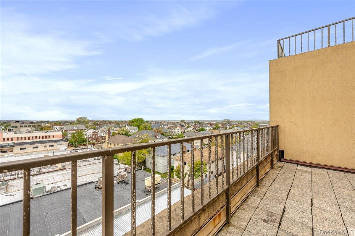235 W Park Avenue 205 Property Photo 15