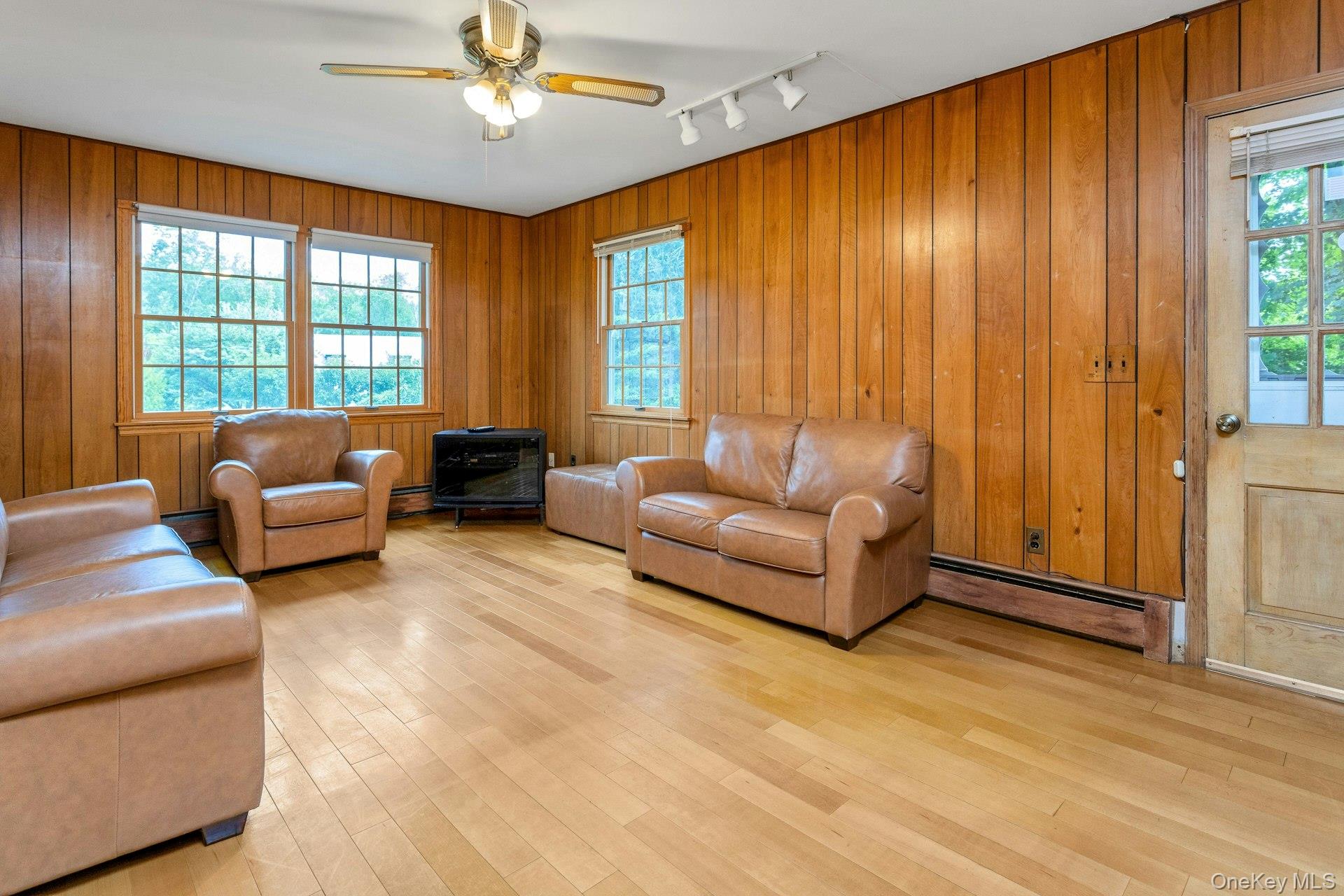 5 Spruce Pond Lane Property Photo 12