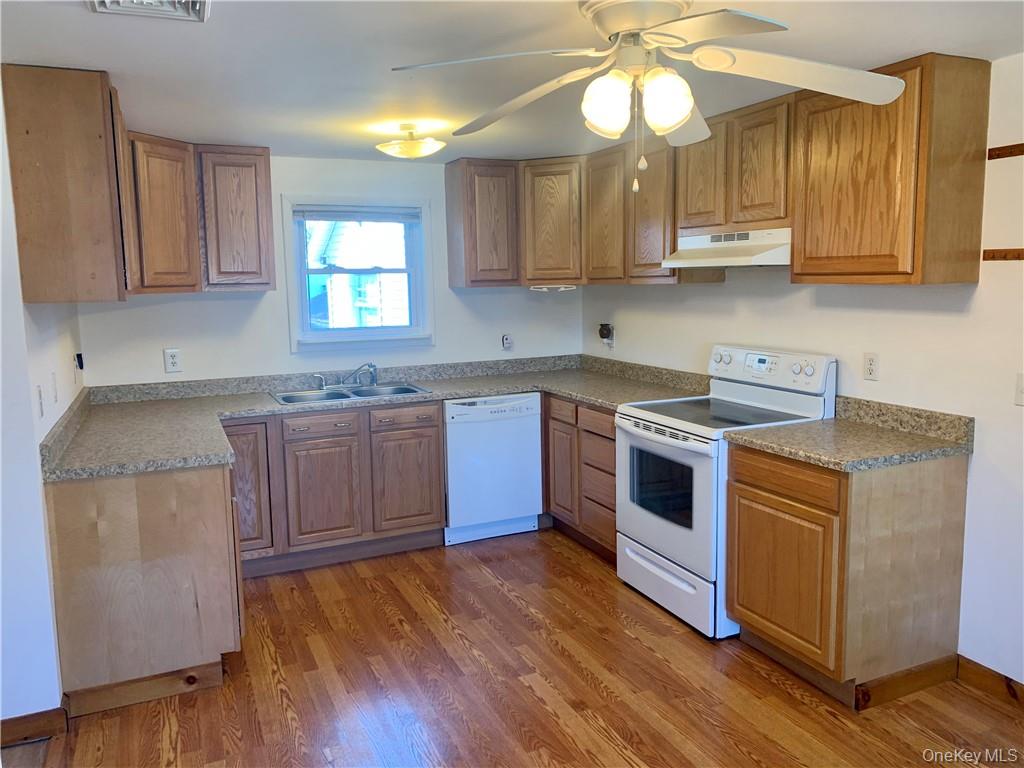45 Walker Street Property Photo 2