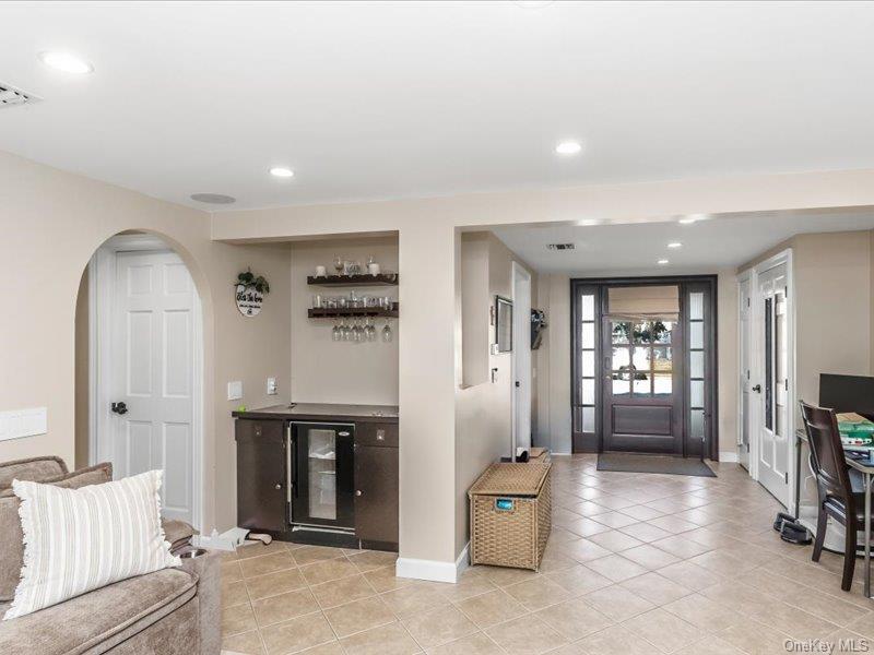 260 W 20th Street Property Photo 19