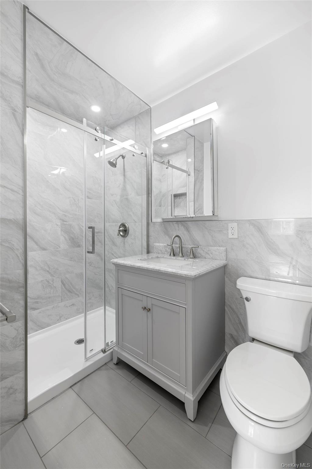 101 Gedney Street 6u Property Photo 10