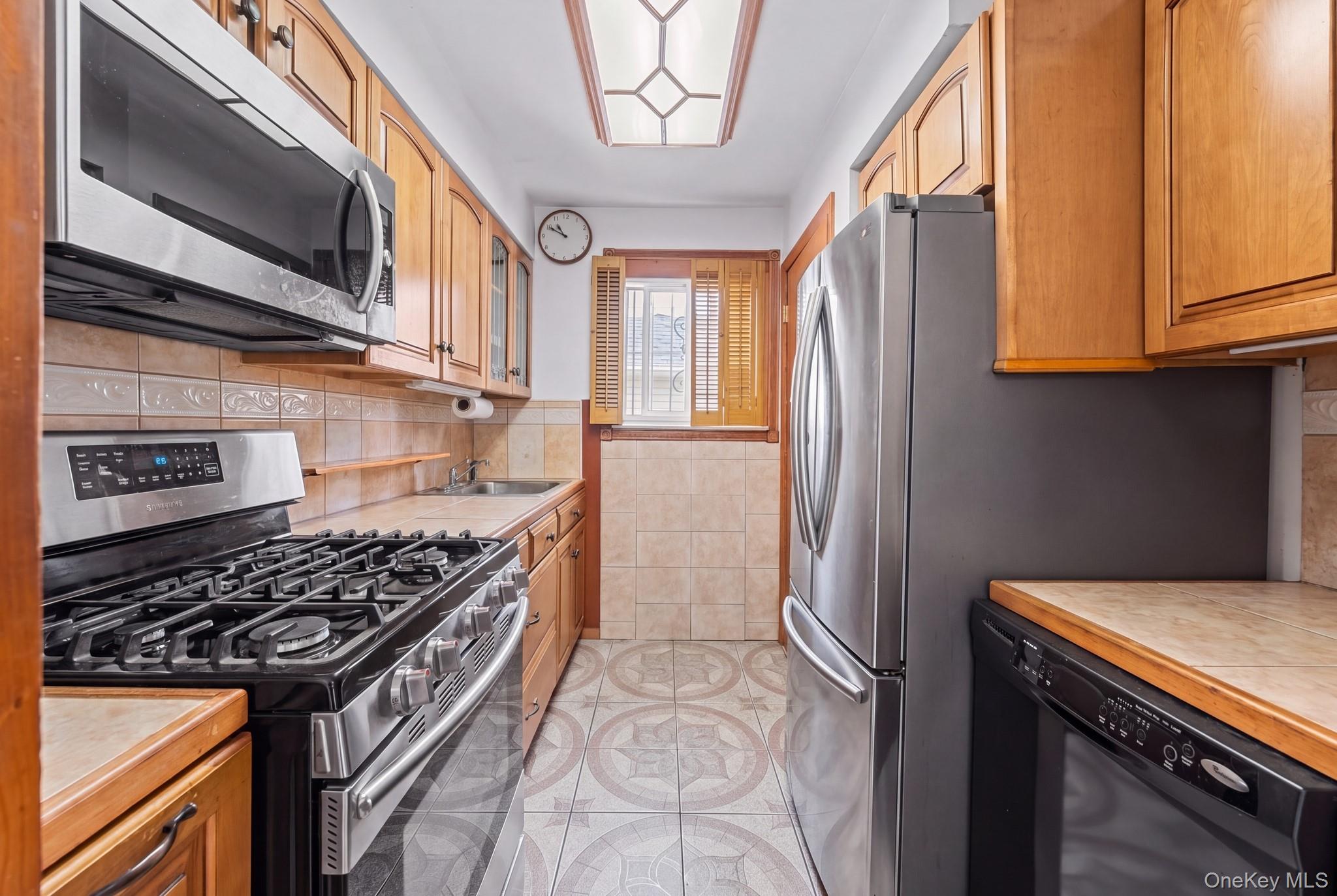 128-14 144th Street Property Photo 10