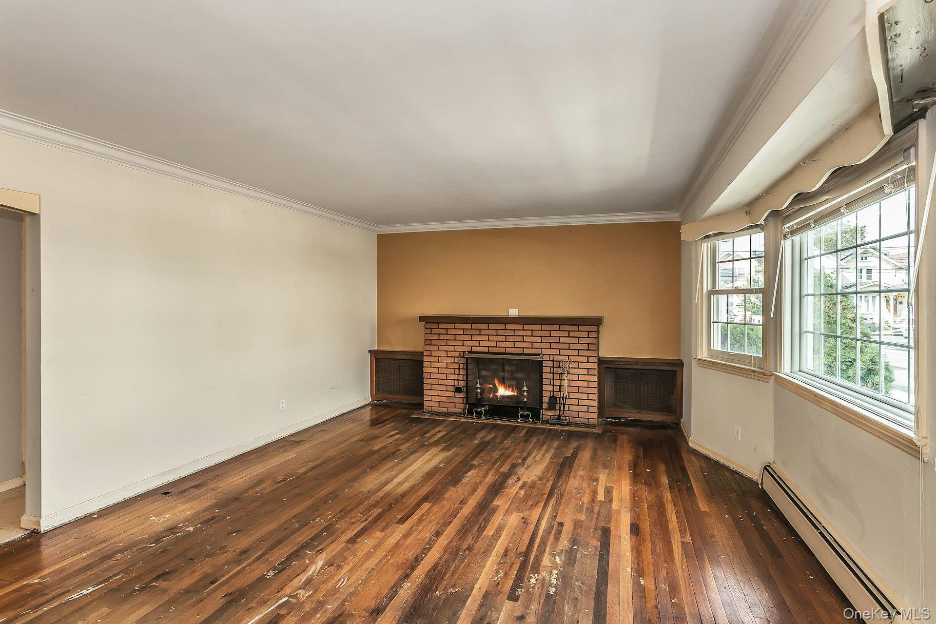 12714 102nd Road Property Photo 4