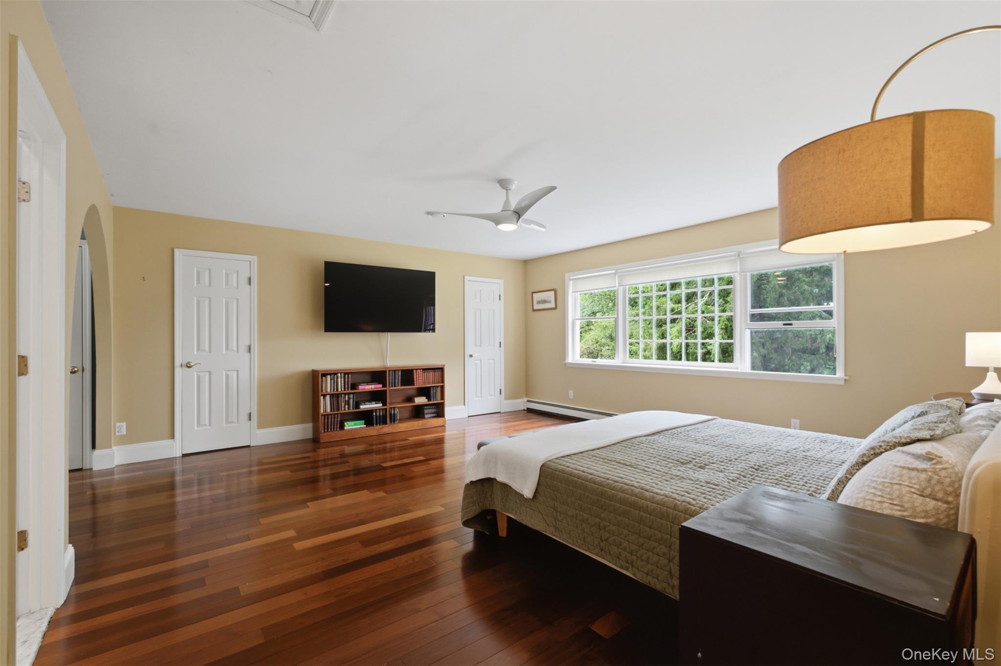 46 Truesdale Lake Drive Property Photo 15