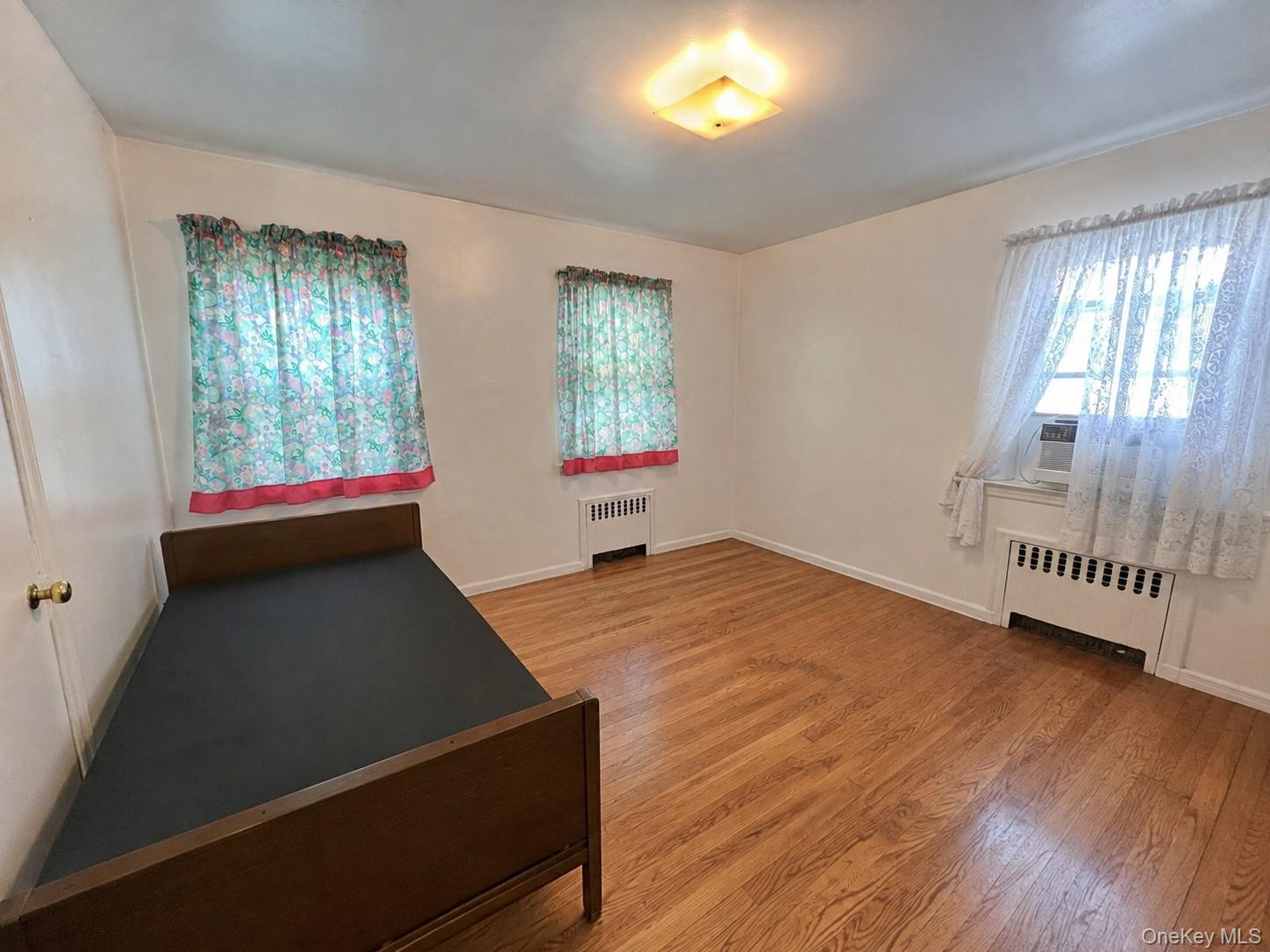 471 Eureka Avenue Property Photo 5