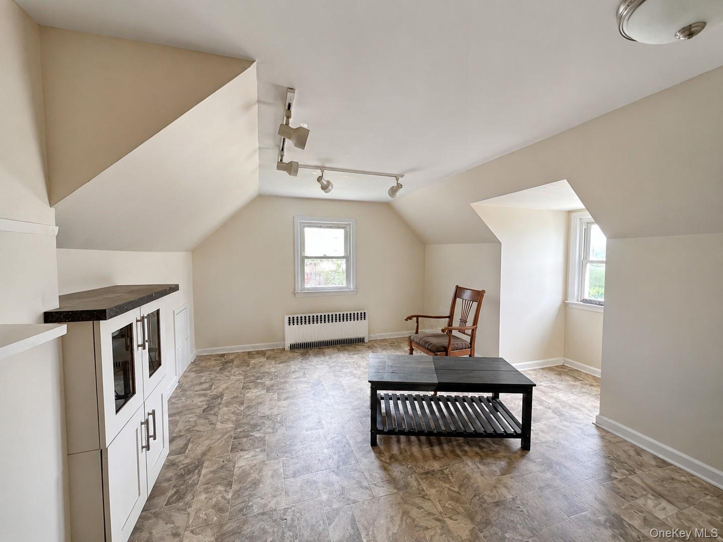 471 Eureka Avenue Property Photo 14
