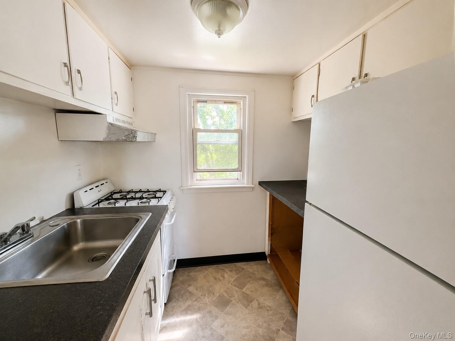 471 Eureka Avenue Property Photo 15