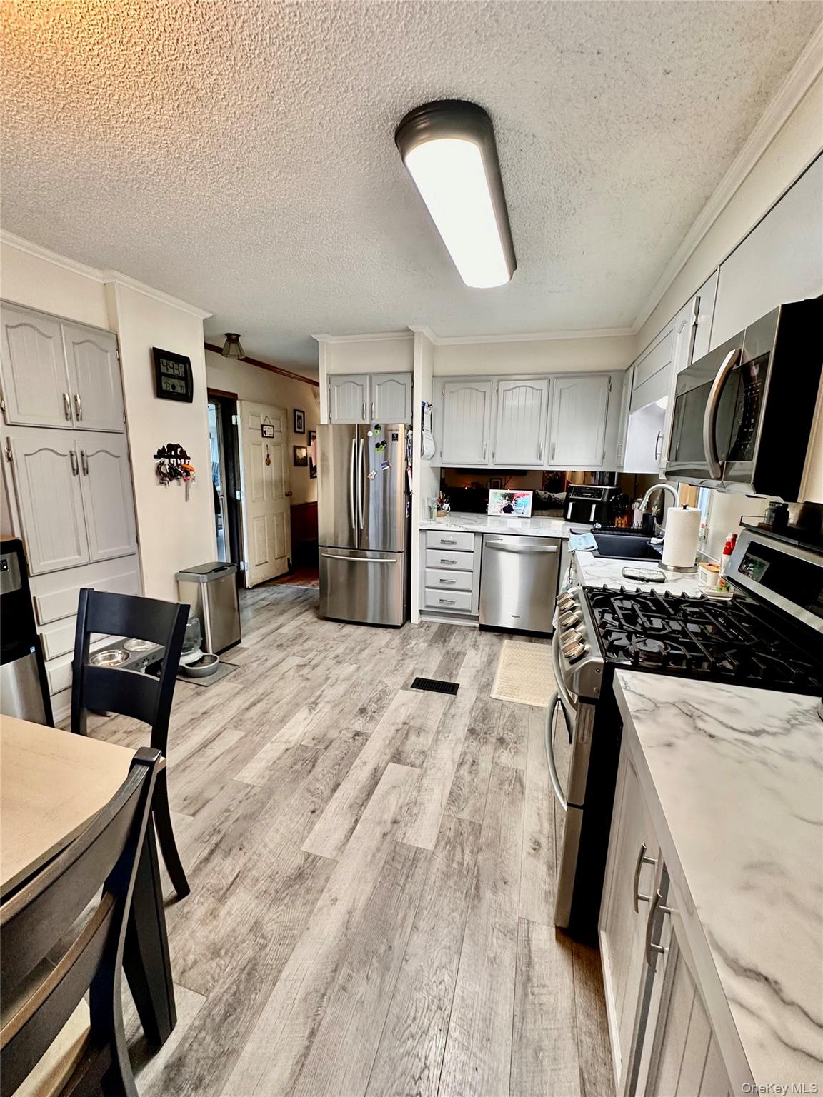 65 Water Loop Property Photo 7