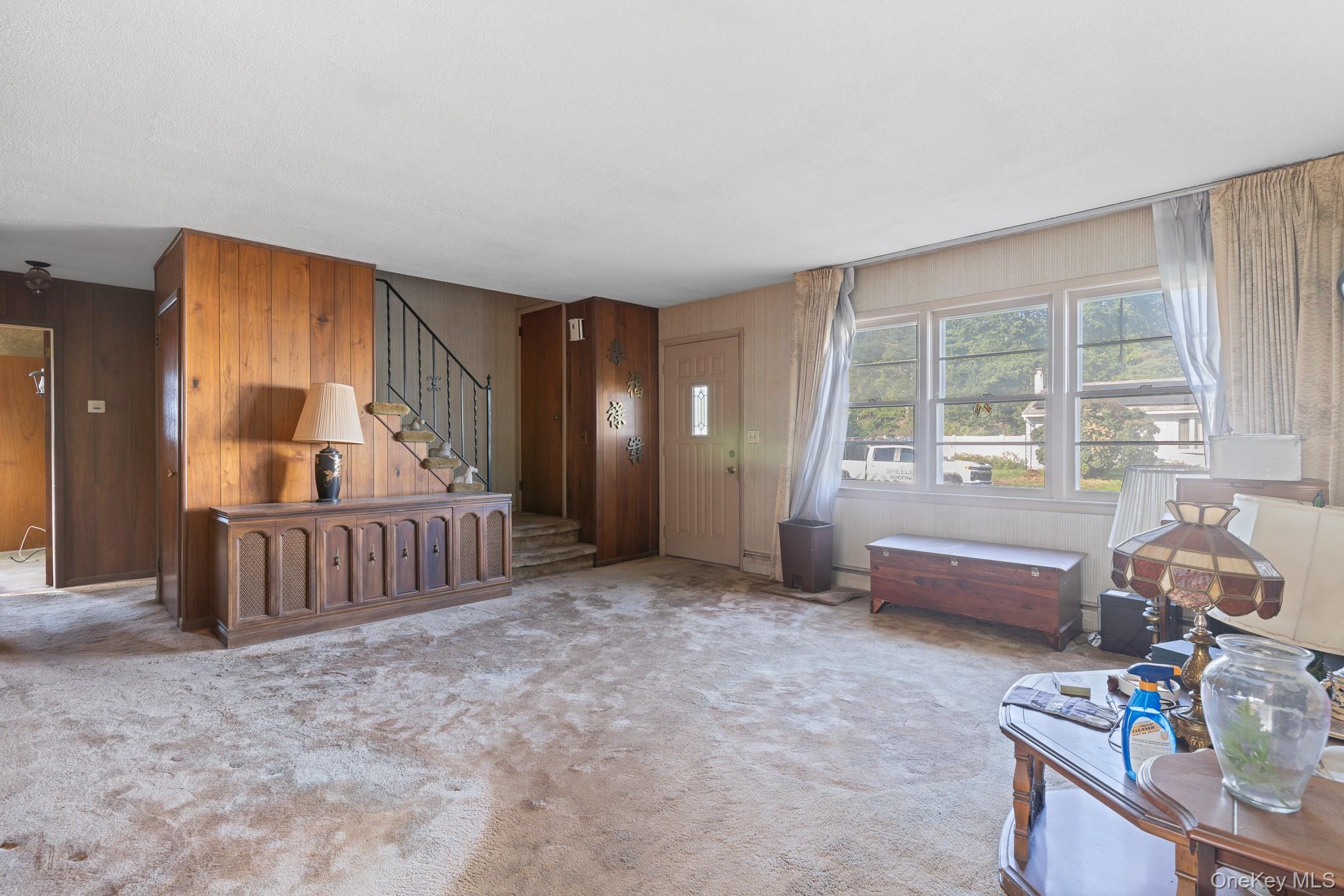39 Wallkill Avenue Property Photo 4