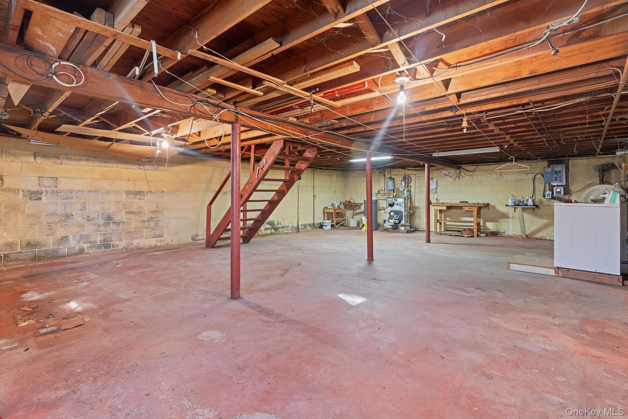 39 Wallkill Avenue Property Photo 17