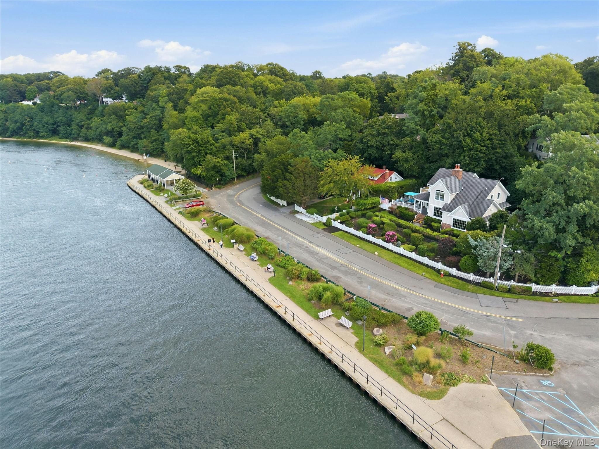 47 Shore Road Property Photo 1
