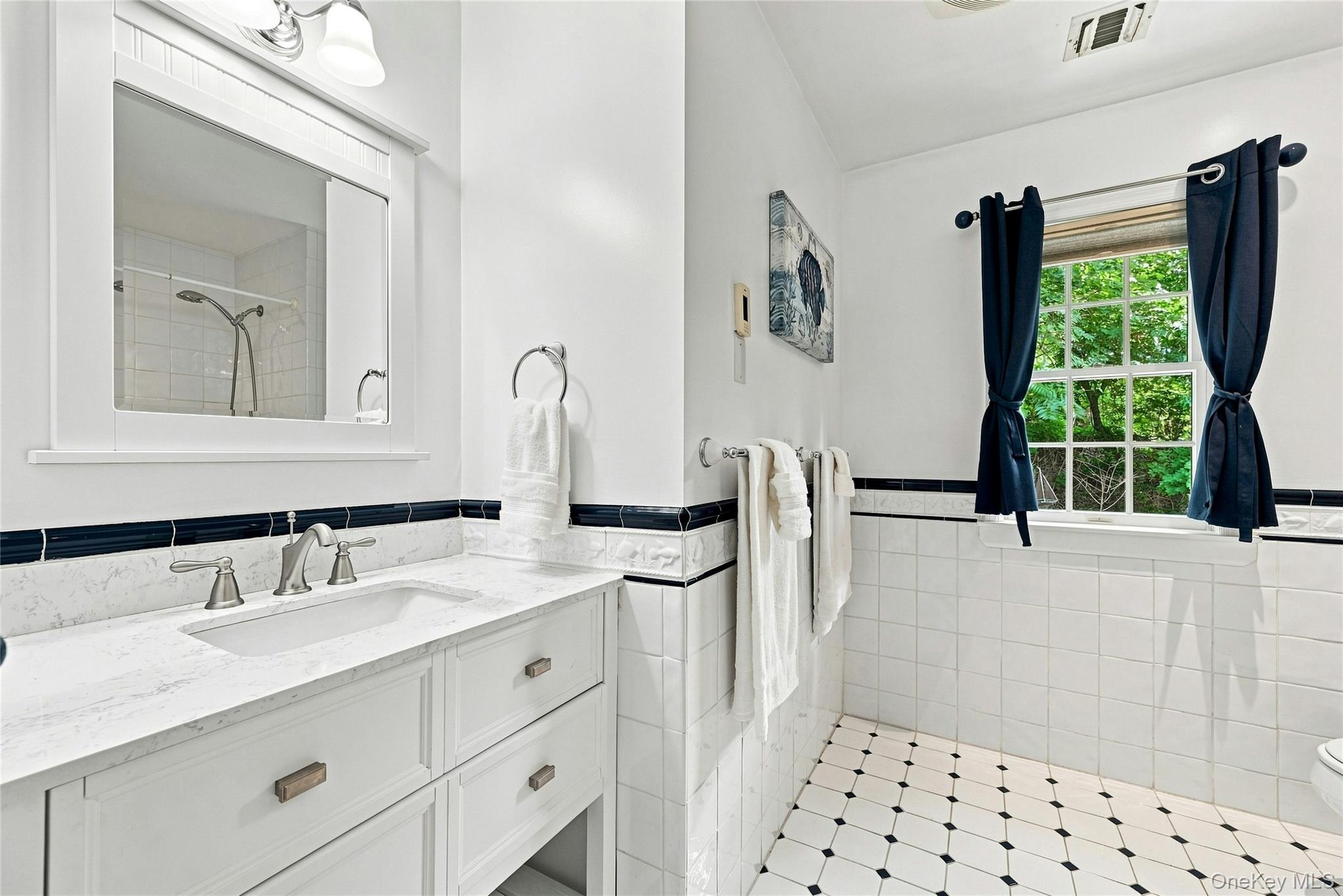47 Shore Road Property Photo 29