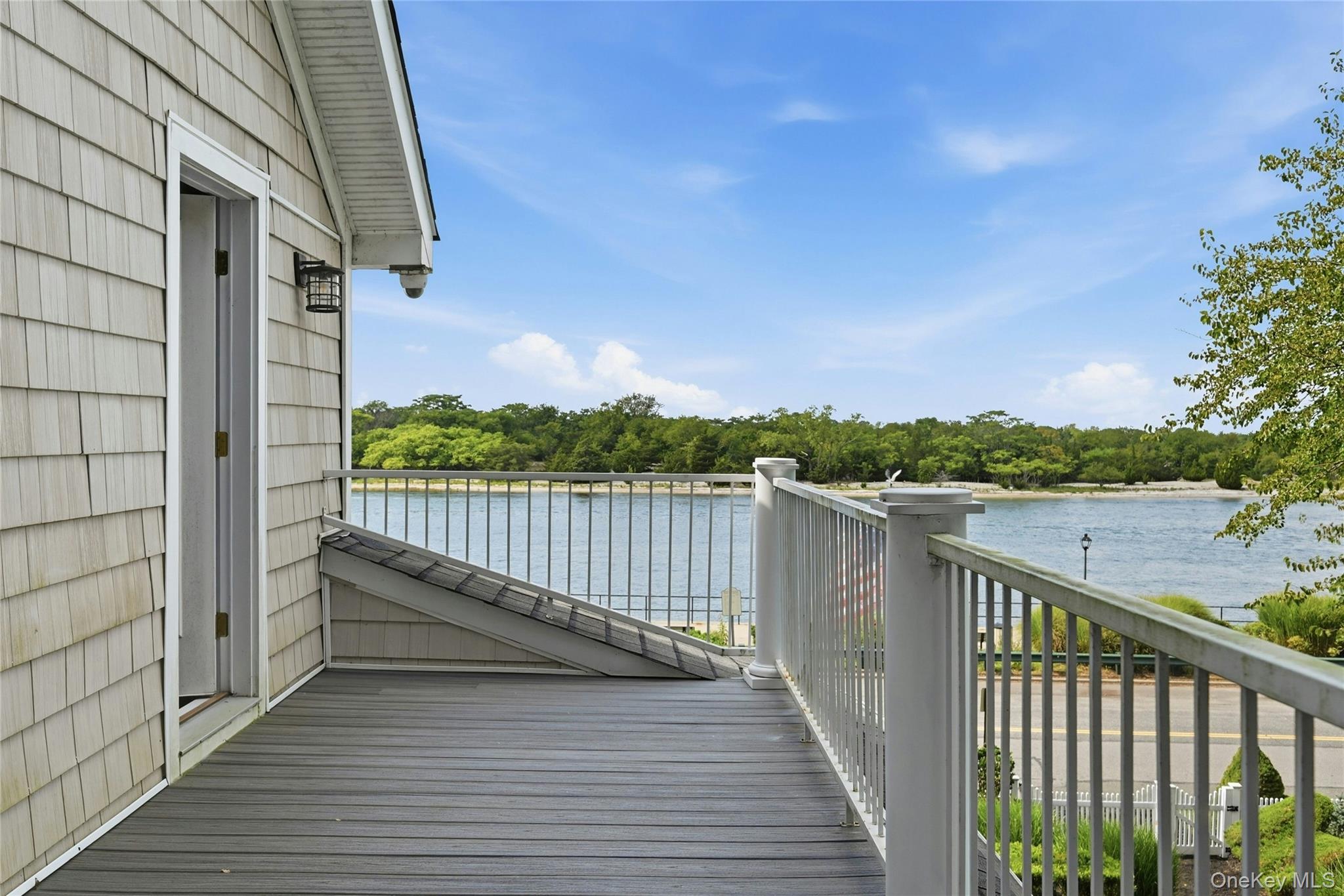 47 Shore Road Property Photo 38