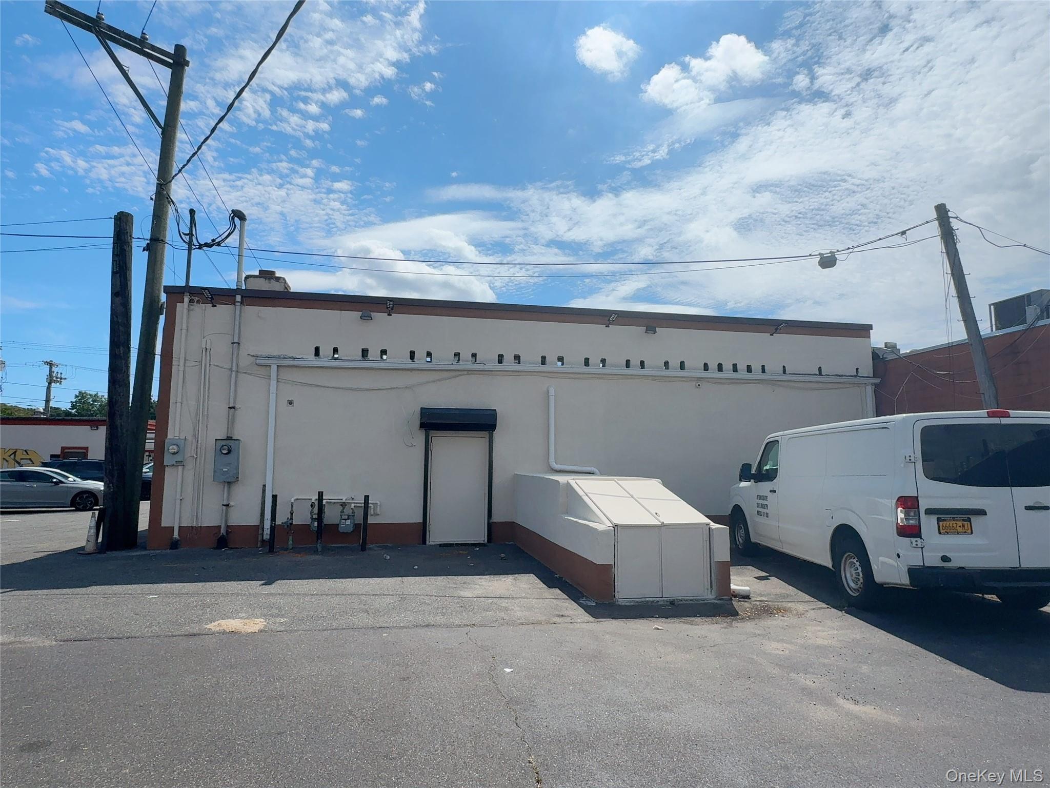 444 Hempstead Turnpike Property Photo 9