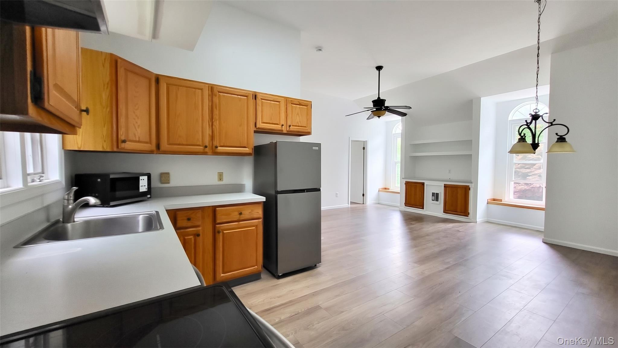 19 A Friendship Lane Property Photo 6