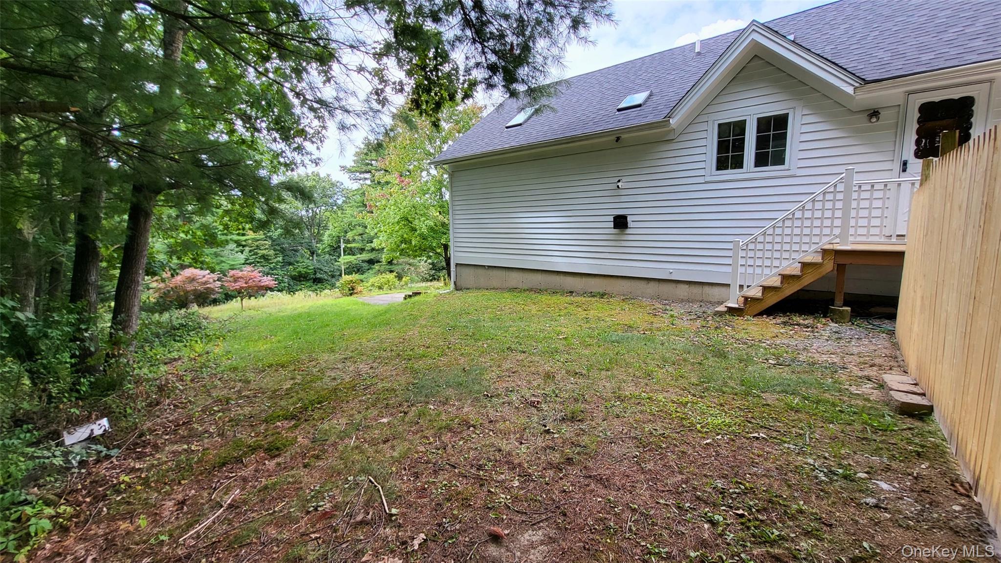 19 A Friendship Lane Property Photo 9