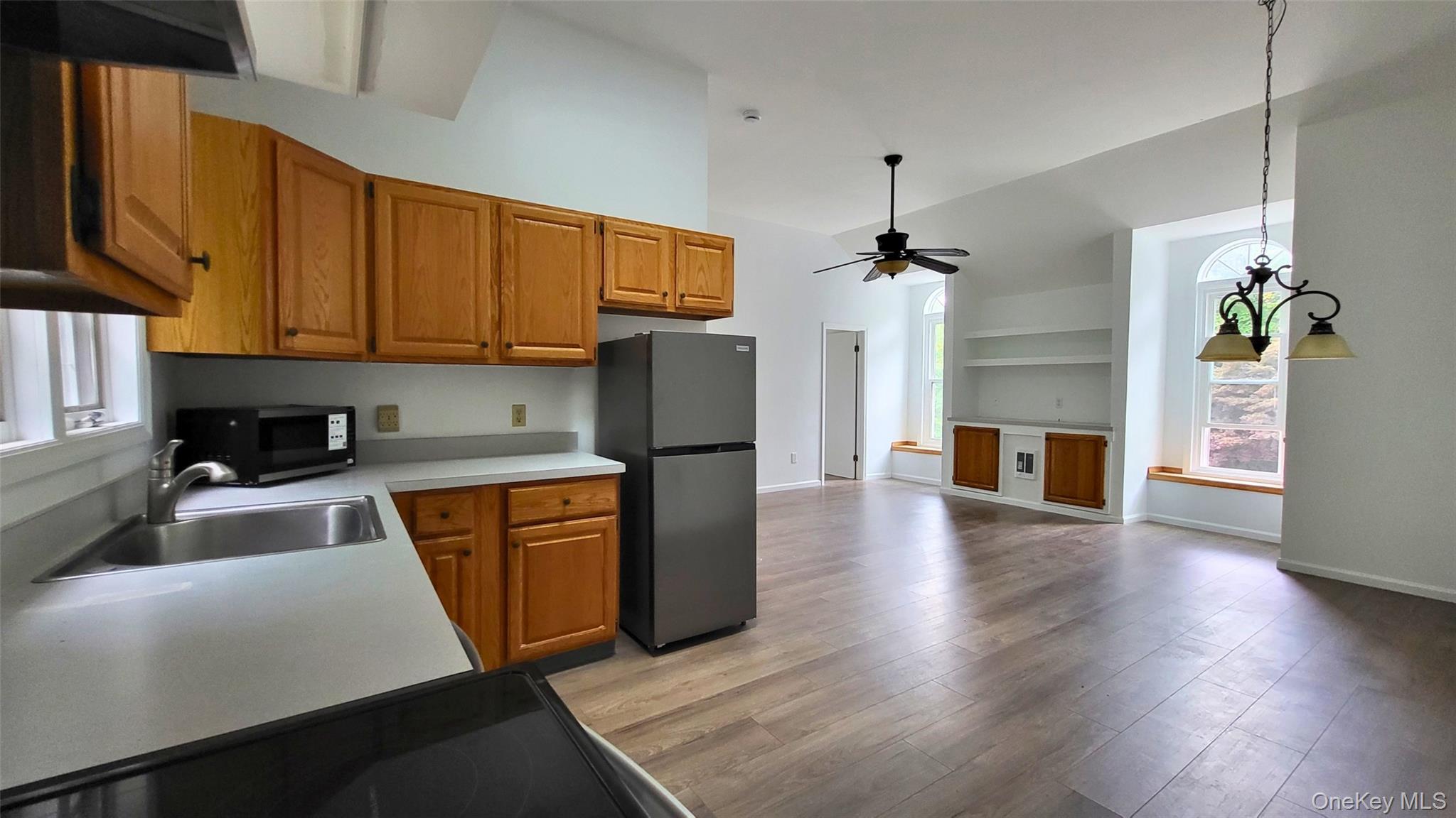 19 A Friendship Lane Property Photo 10