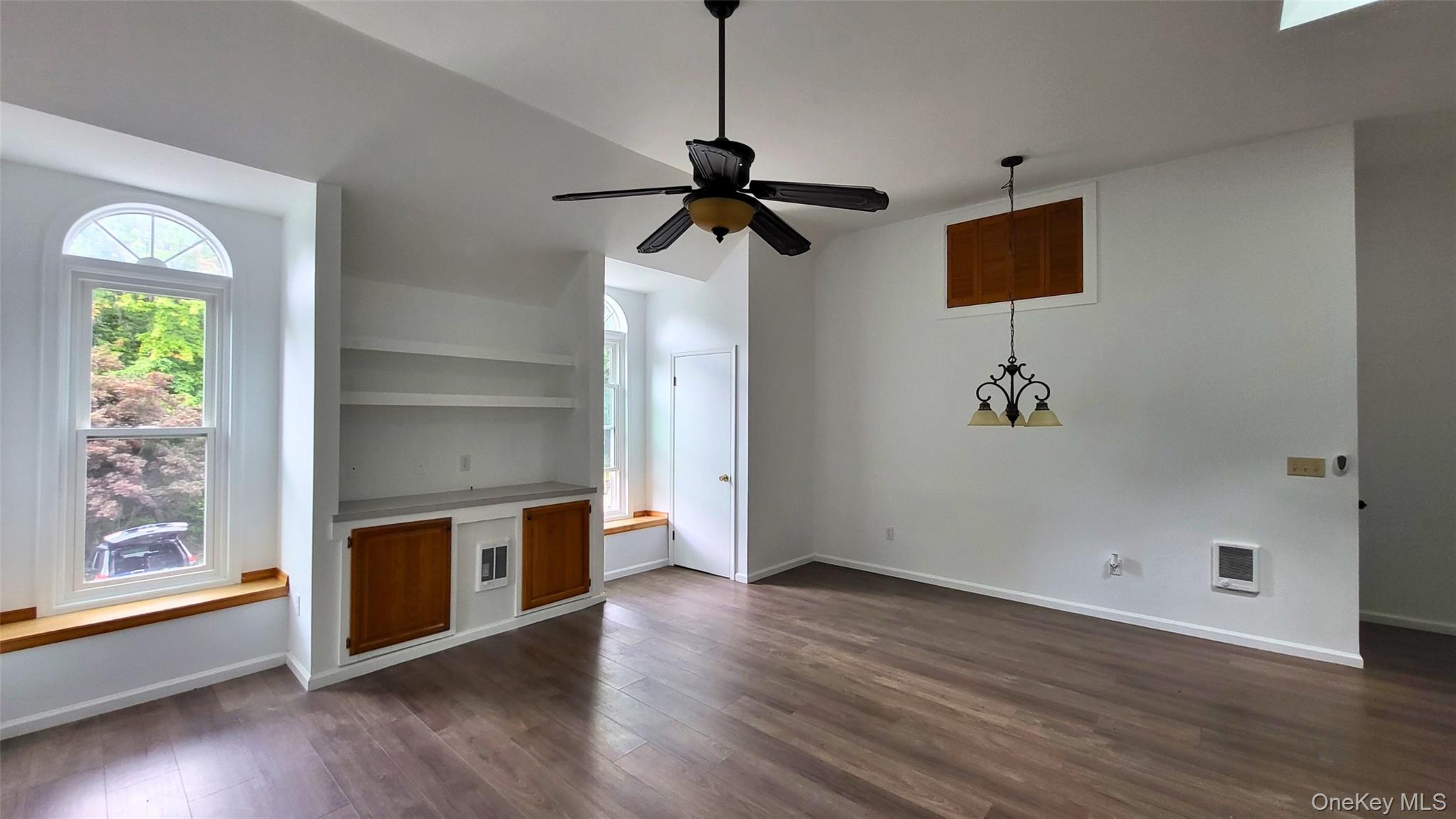 19 A Friendship Lane Property Photo 13