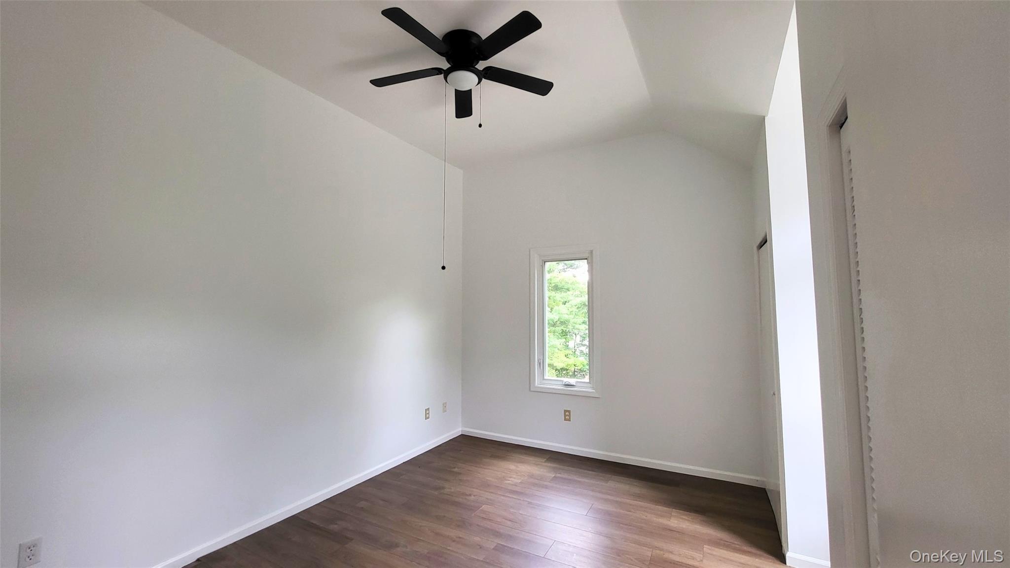 19 A Friendship Lane Property Photo 18