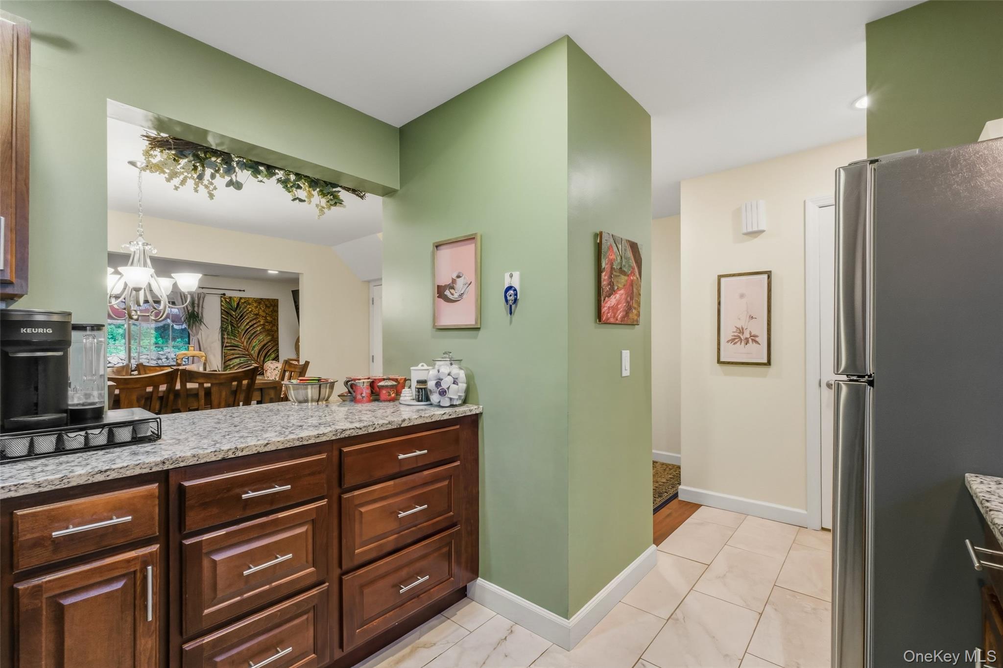 5304 Applewood Circle Property Photo 6